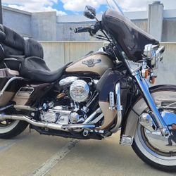 Harley Davidson Ultra Classic 95th Anniversary Edition 