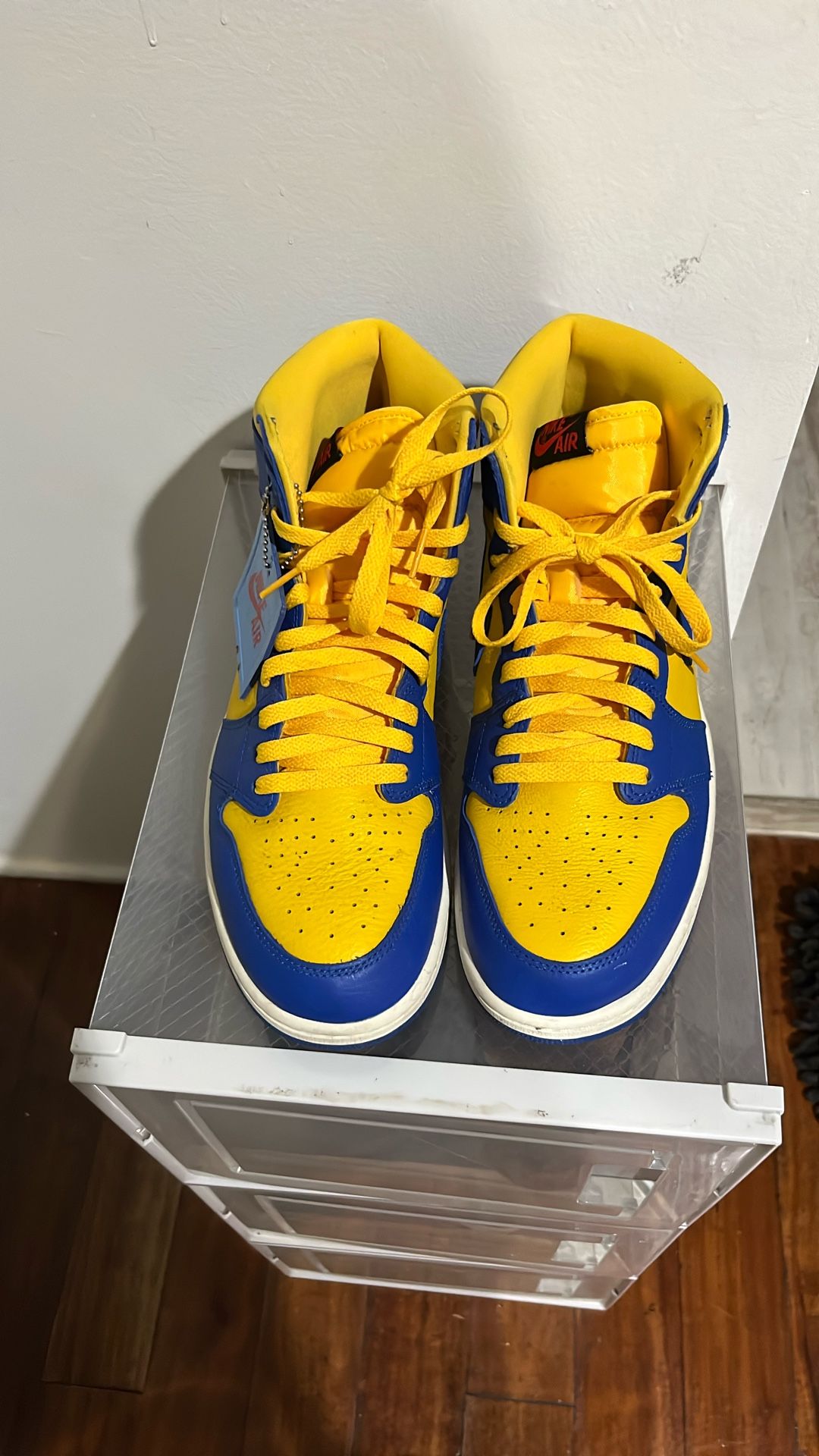Jordan 1