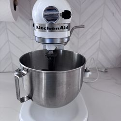 Kitchen Aid Mixer (4.5 quart)