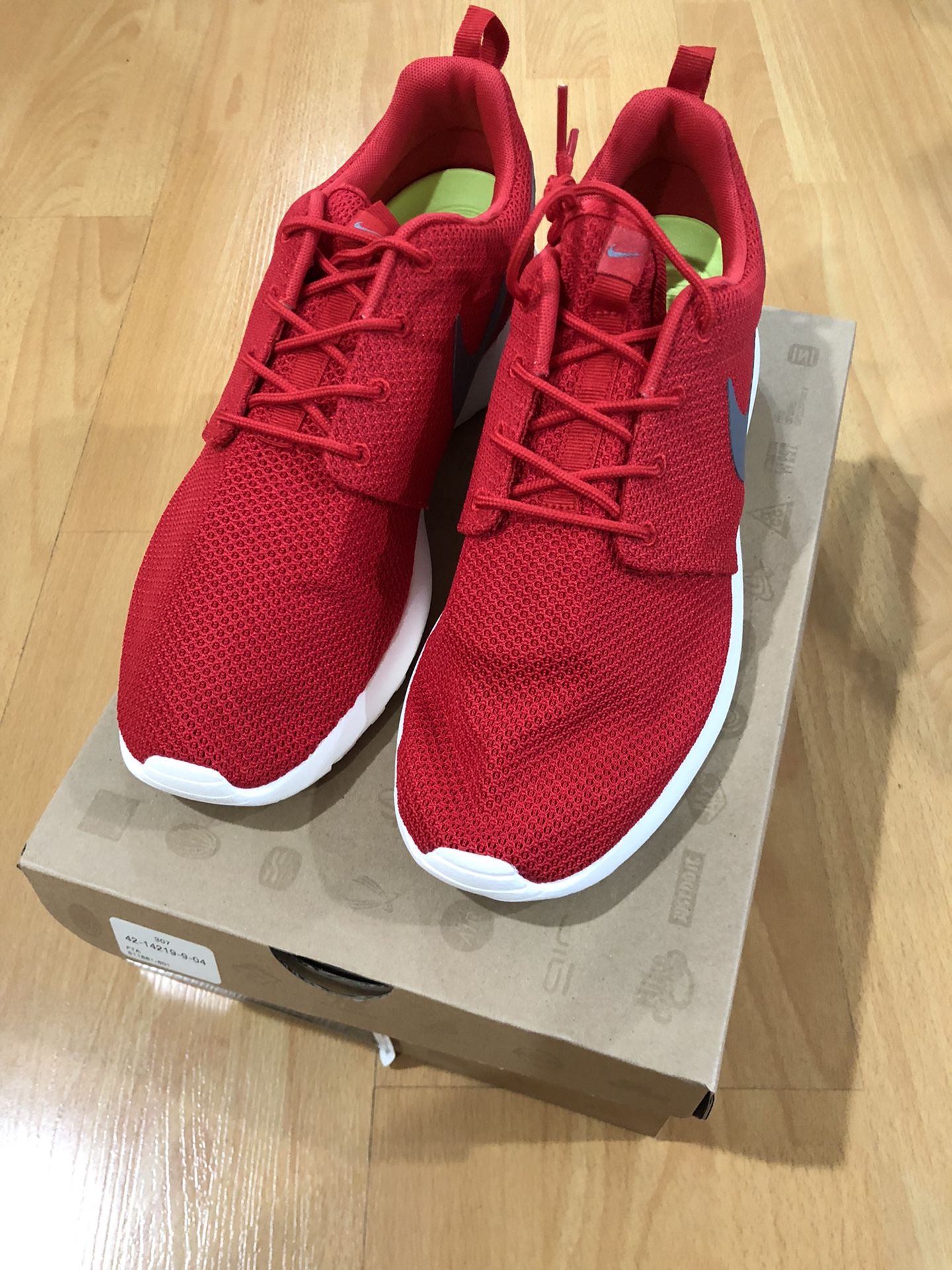 Nike Roshe Run Sport Red