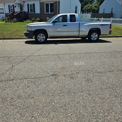 2008 Dodge Dakota