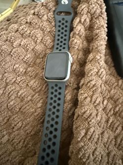 Apple Watch SE 40 mm