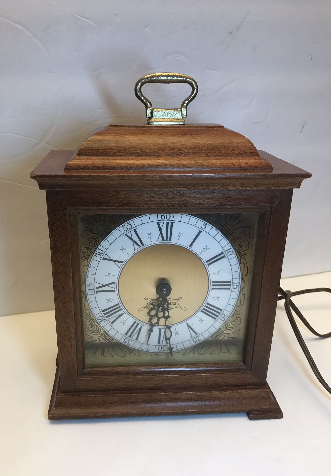 Vintage Seth Thomas 8-Day Key Wound Exeter-W Mantel Clock Model E538-001