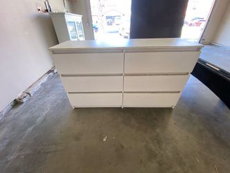 Wood Dresser