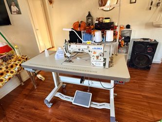 Juki Sewing Machine