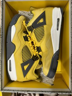 Jordan 4 Lightning