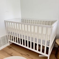 IKEA crib with two mattress