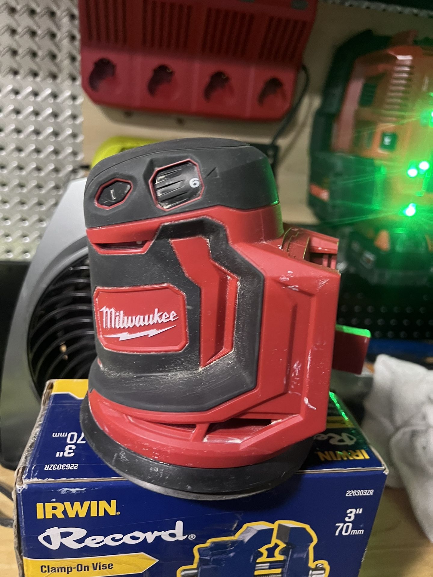 M18 Belt Sander