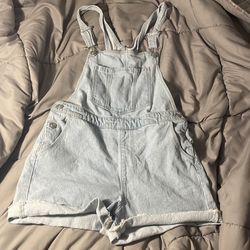 “No boundaries” women’s overalls