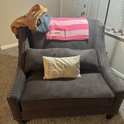 Very Gently Used Loveseat Sofa Chair