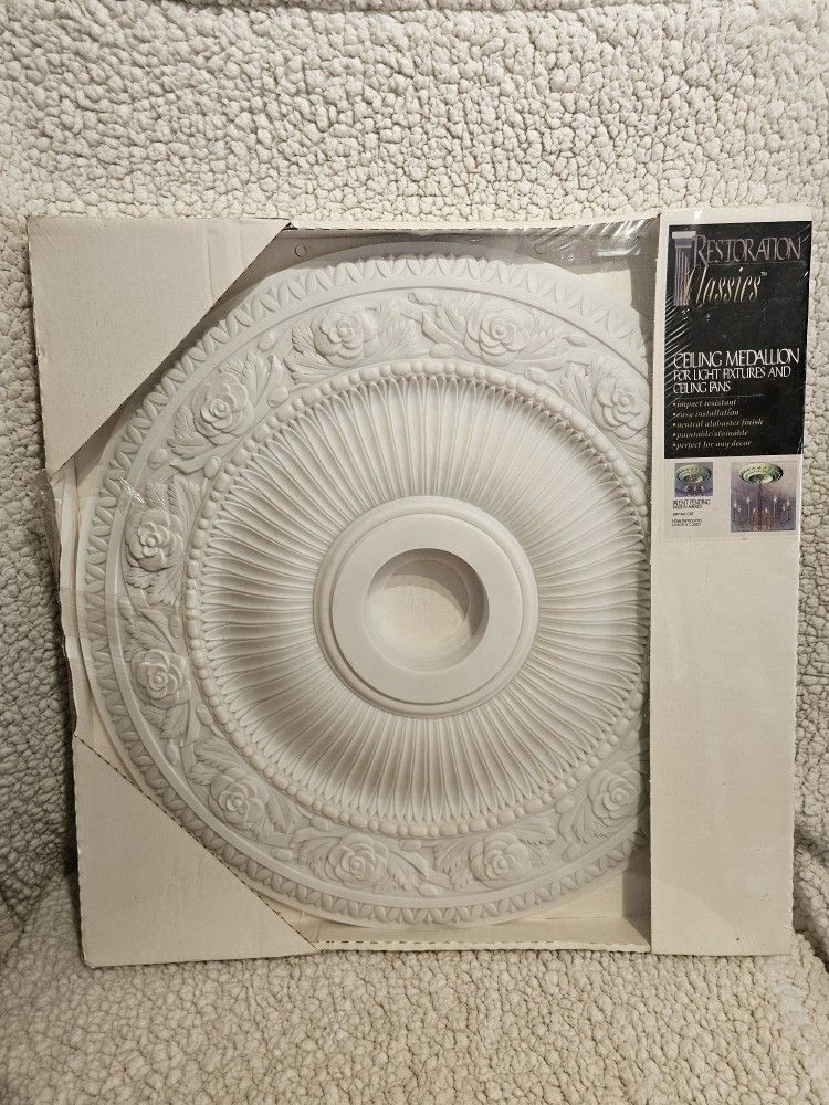 Vintage 24 Inch Celing Light Medallion Restoration Classics