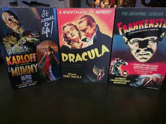 3 Neca Universal Monsters