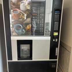 Coffee vending machine 