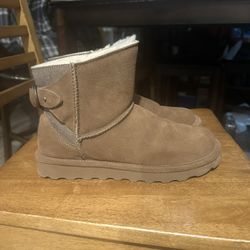  Bear Paw Boots 