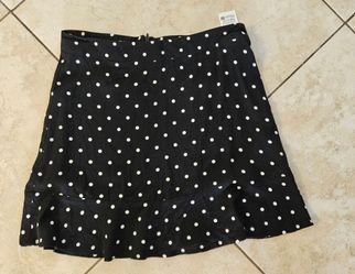 Skirt  black polka dot.