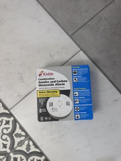 Combination Smoke and Carbon Monoxide Alarm 120V AC Wire-in with Battery Backup