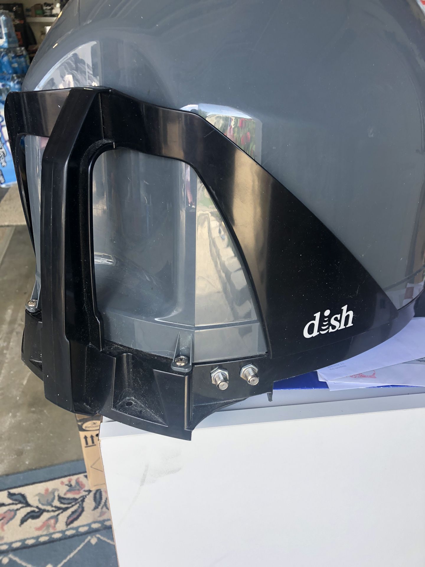 Dish Kingston satellite with receiver
