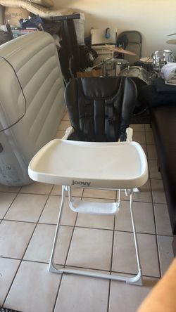 Joovy Nook High Chair