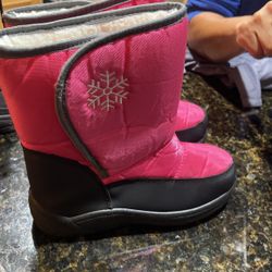 Snow Boots