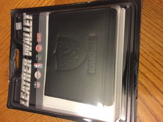 Oakland Raiders leather wallet