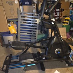 Nautilus E618 Series Home and Gym Workout Cardio Elliptical Trainer