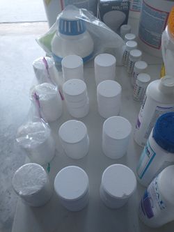 Pool Maintenance Kit. Tablet