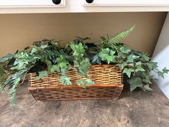 Decorative planter, wicker basket