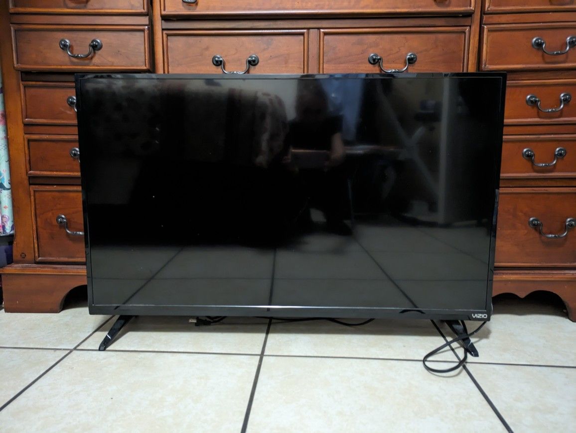 Tv Vizio D40D1, 40" Full HD for Sale in Haines City, FL OfferUp