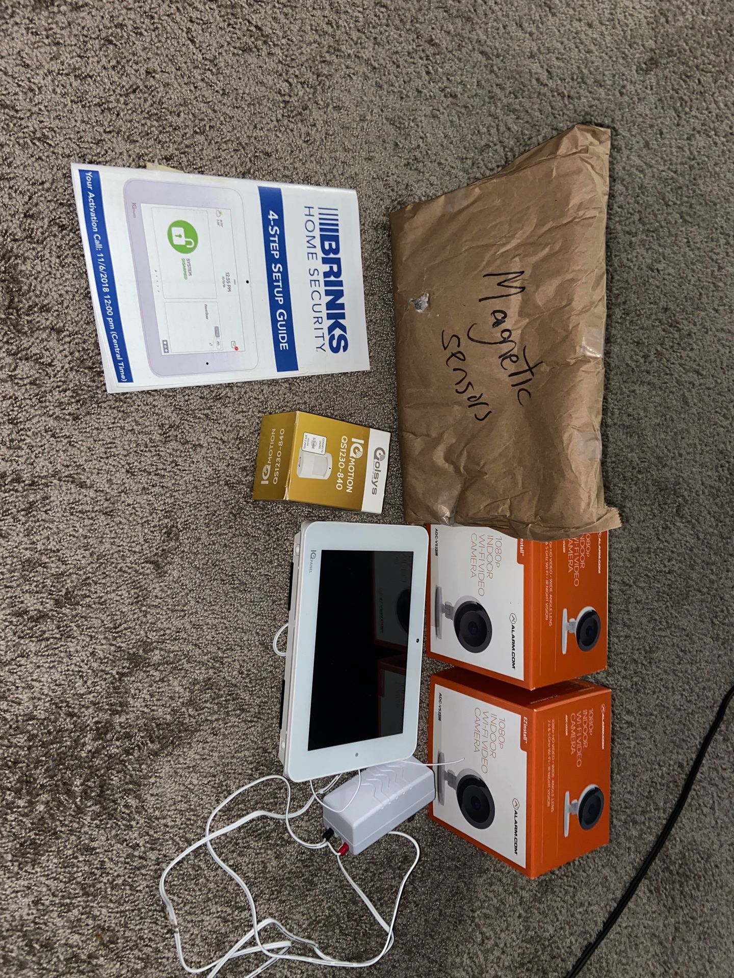 Complete Brinks Home Security System w/ 2 Indoor Cameras