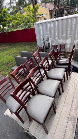 Restaurant furniture — pickup today