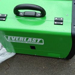 Everlast  Welder Cyclone140e