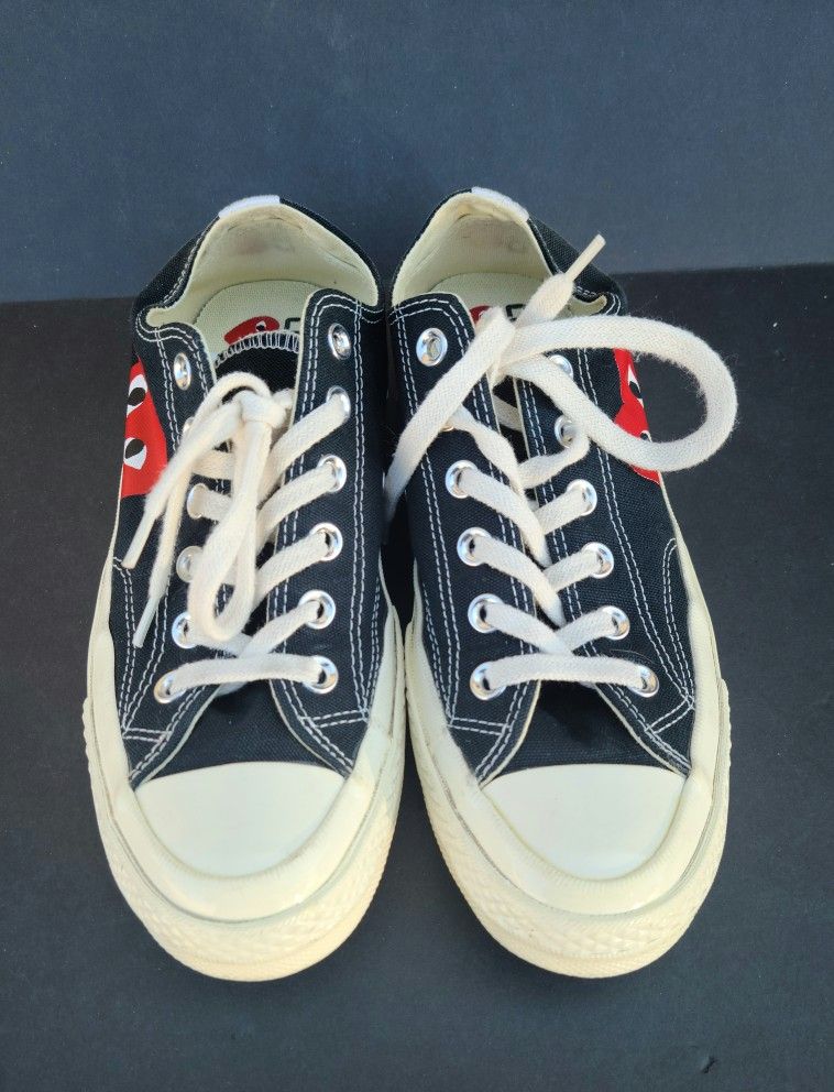Unisex COMME DES GARCONS PLAY x Converse Chuck Taylor Hidden Heart Low Top Sneaker Men s clothing