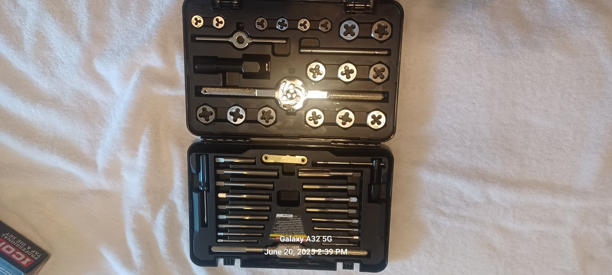 ICON PROFESSIONAL TAP & DIE SET 