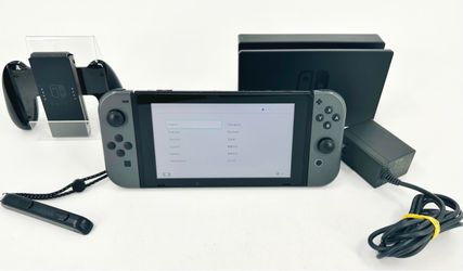 NINTENDO SWITCH, HAC-001, HANDHELD GAMING CONSOLE, GRAY / GRAY JOY-CONS (DSP018461)