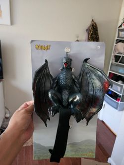 New dragon accessorie with shoulder strap