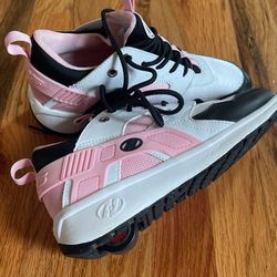 Heelys Size 4y