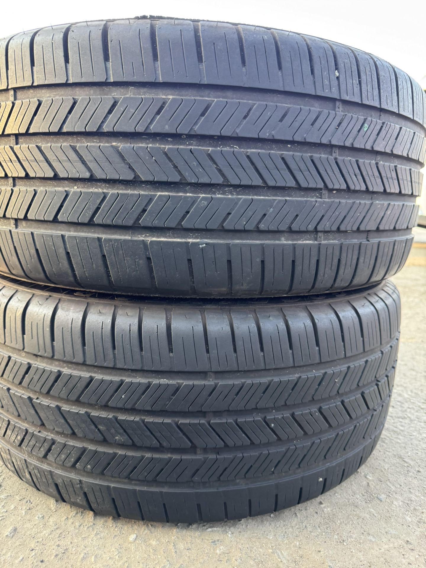 245/40R19 Good Year Eagle La