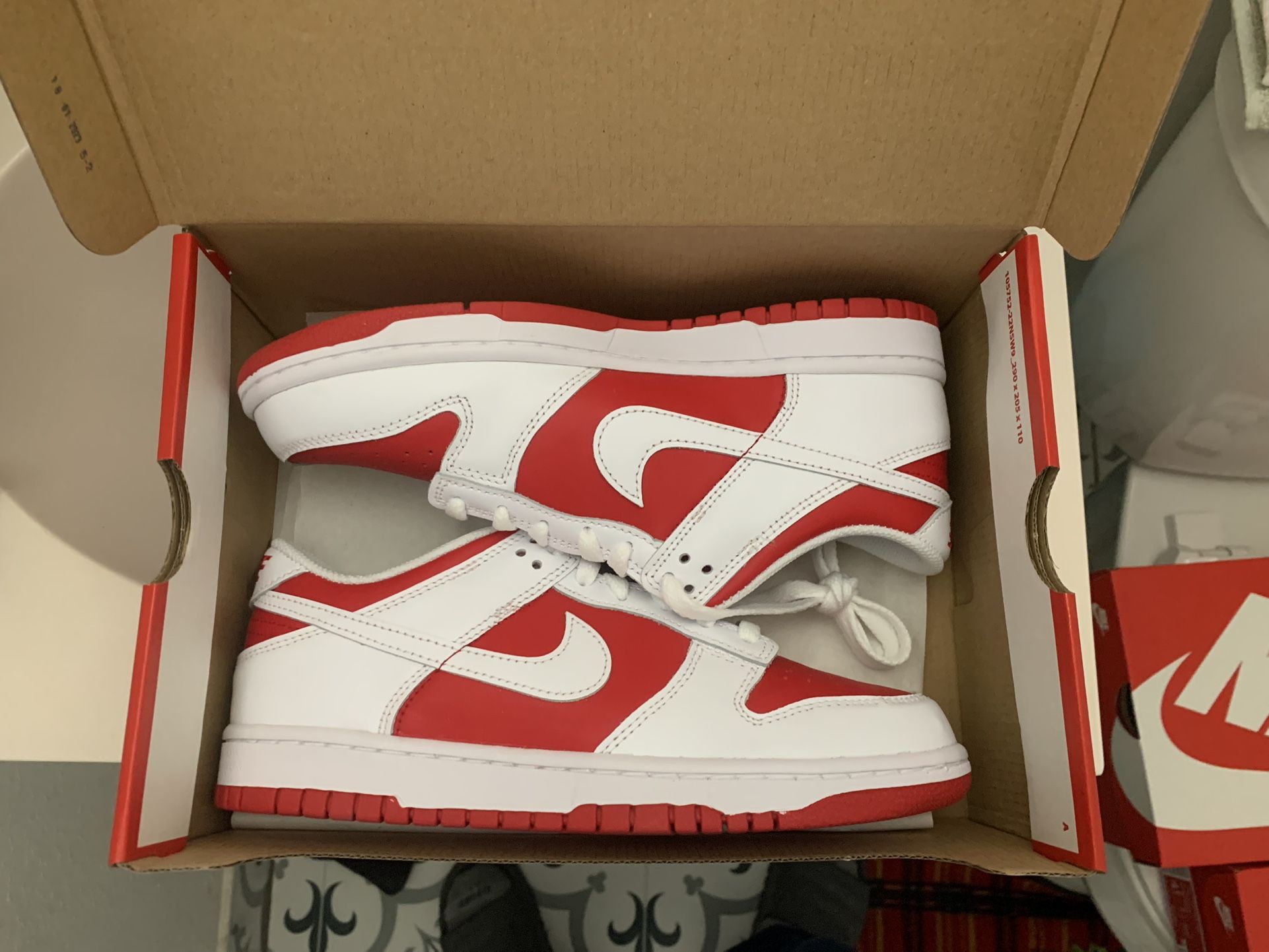 Ds Air Jordan Championship Red Dunk Size 7y