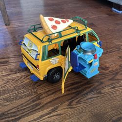 Ninja turtles pizza van