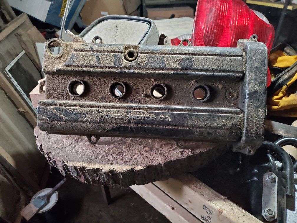 B18b1 non vtec valve cover