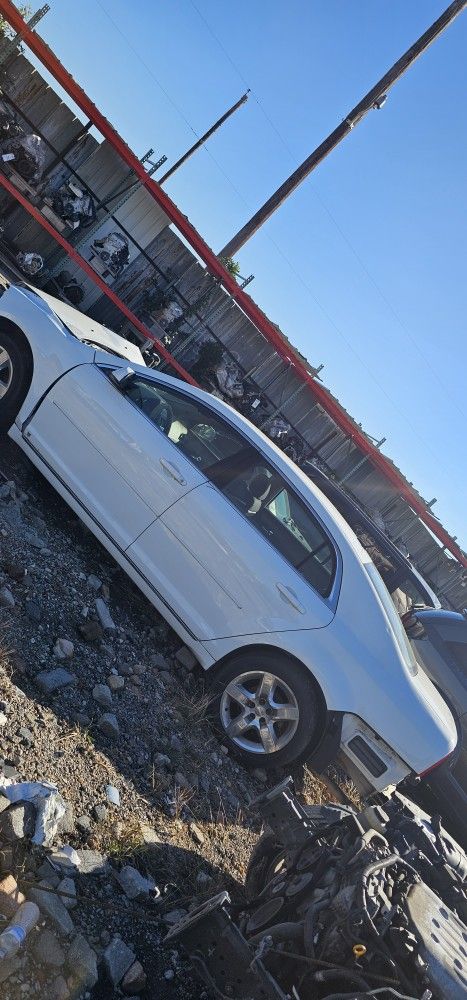2009 Chevy Malibu Parts Only