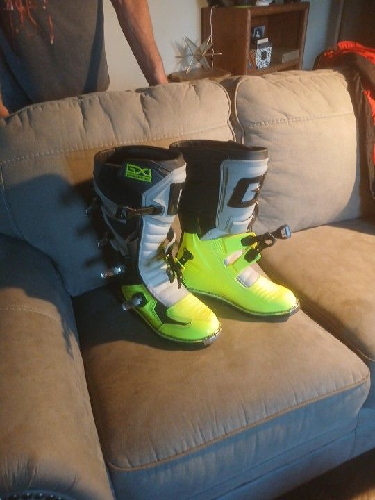 Mx Boots