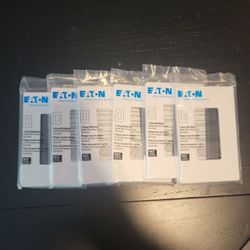 EATON WHITE SCREWLESS WALL PLATES (6 PIECES)