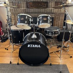 TAMA Imperialstar 5-Piece Complete Drum Set With 22" Bass Drum and MEINL HCS Cymbals