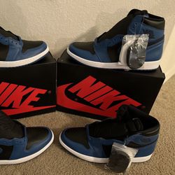 marina blue jordan 1 260$ Size 12 