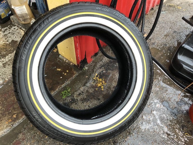 17 inch Vogue Tire 100% tread 235-55-17 like new