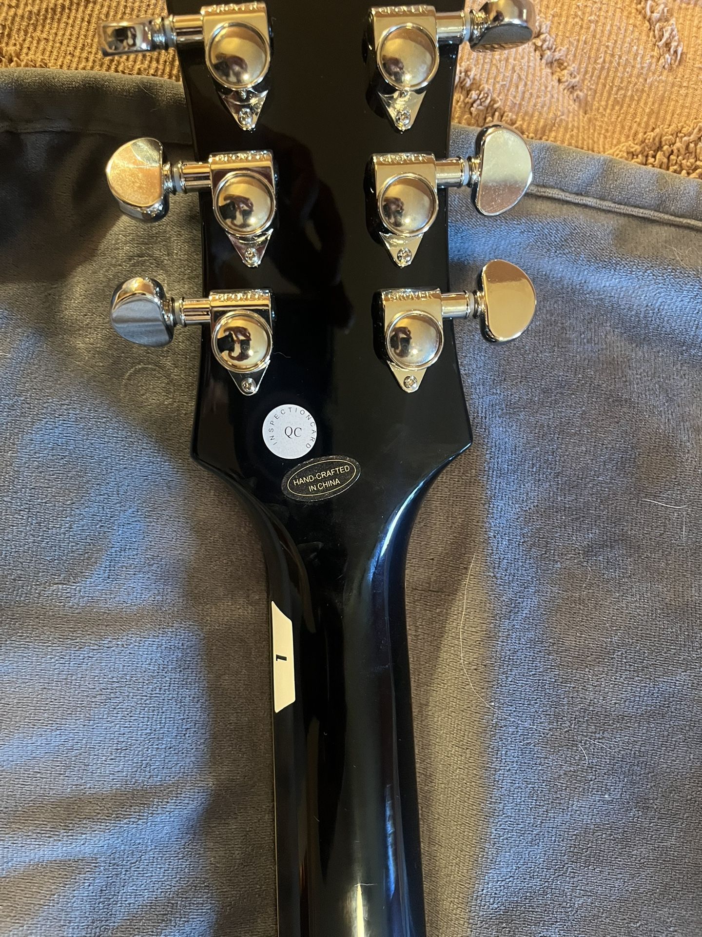 Left Handed Epiphone Les Paul 