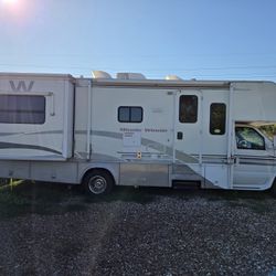 2001 Minnie winnie F 450