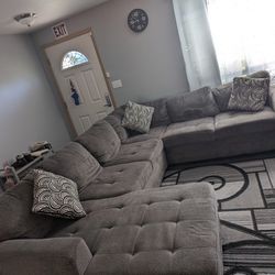 Grey Clean Sectional 