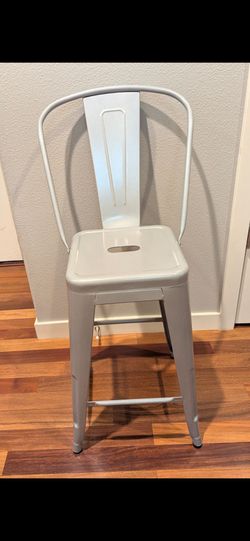 Glossy Silver 24" barstools